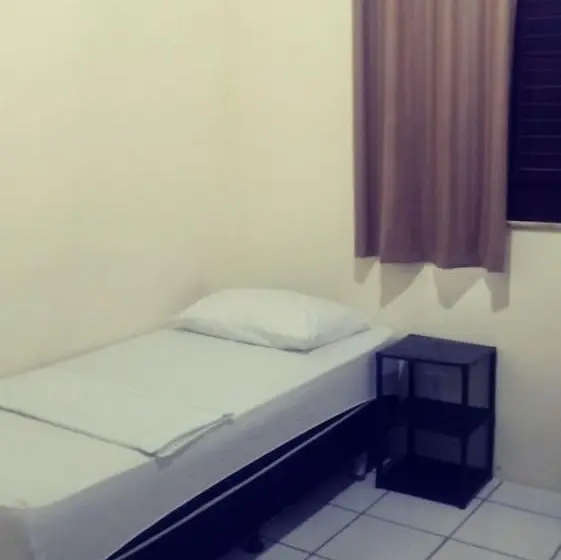 スタンダードシングルルーム, Sos Hostel