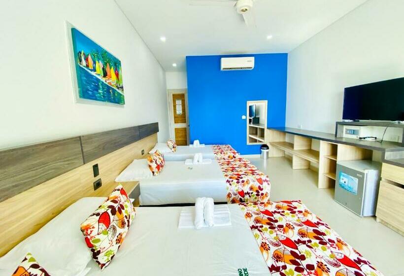 חדר סופריור משפחתי נוף לים, Camino Verde