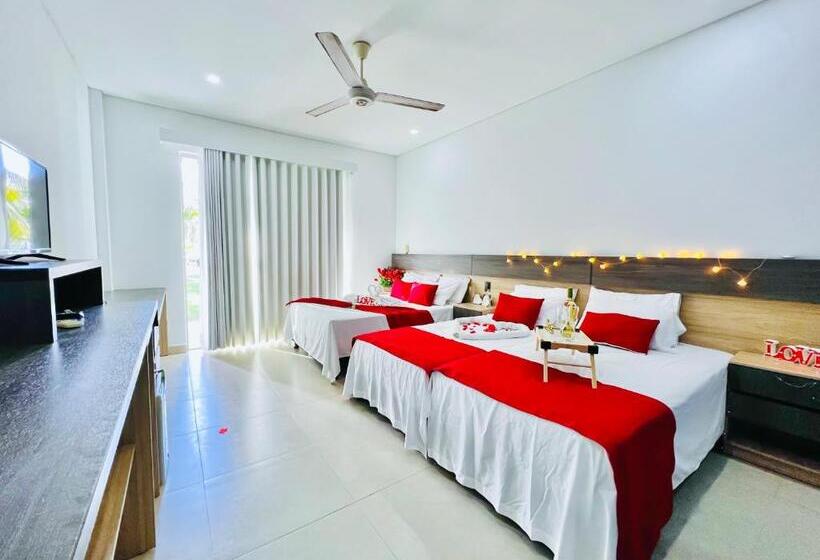 חדר סופריור, Camino Verde