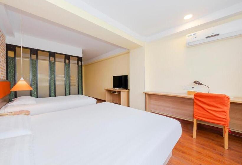 سوییت, Home Inn Chongqing Lianglukou Station