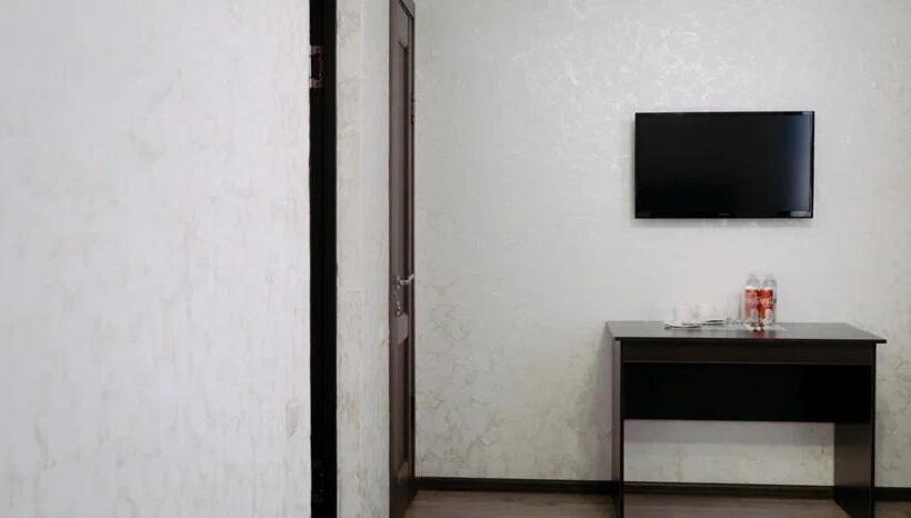 סוויטת ג'וניור, Rush