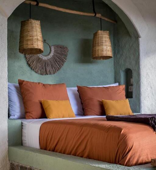 Бунгало Deluxe, Drop In Surf Lodge