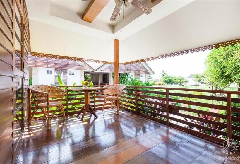Quarto Deluxe, Ruentara Resort & Villa Buriram