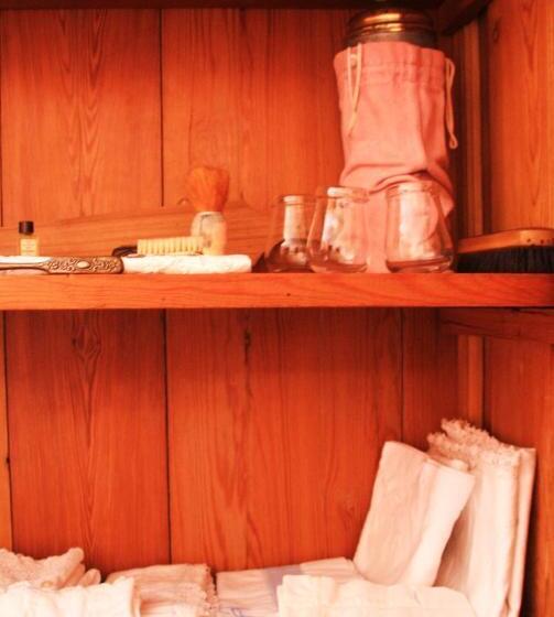 اتاق استاندارد, Sintra Small Hostel