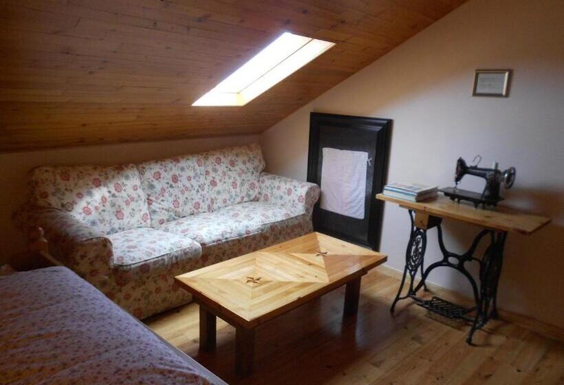 اتاق خانوادگی, Sintra Small Hostel