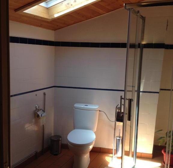 اتاق استاندارد چهار تخته, Sintra Small Hostel