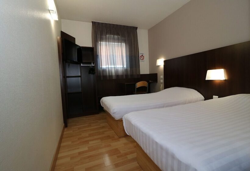 Номер Стандарт, B&b Hotel Clermont Ferrand Sud Aubière
