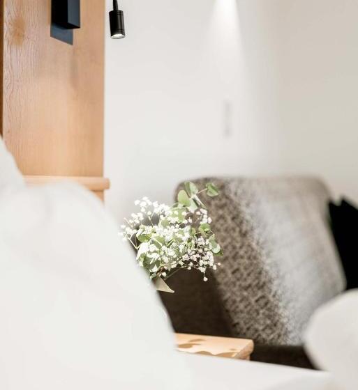 Полулюкс, B&b Hotel Die Barbara