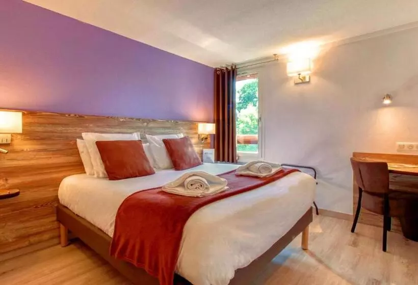 Standard-huone, Brit Hotel Confort Pau Lons