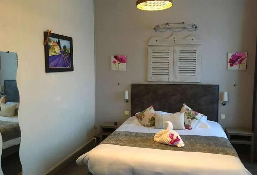 اتاق راحتی, De France Citotel