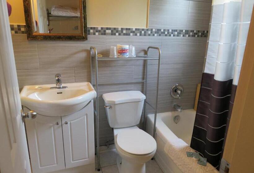 スタンダードスタジオ, Flamingo Motel