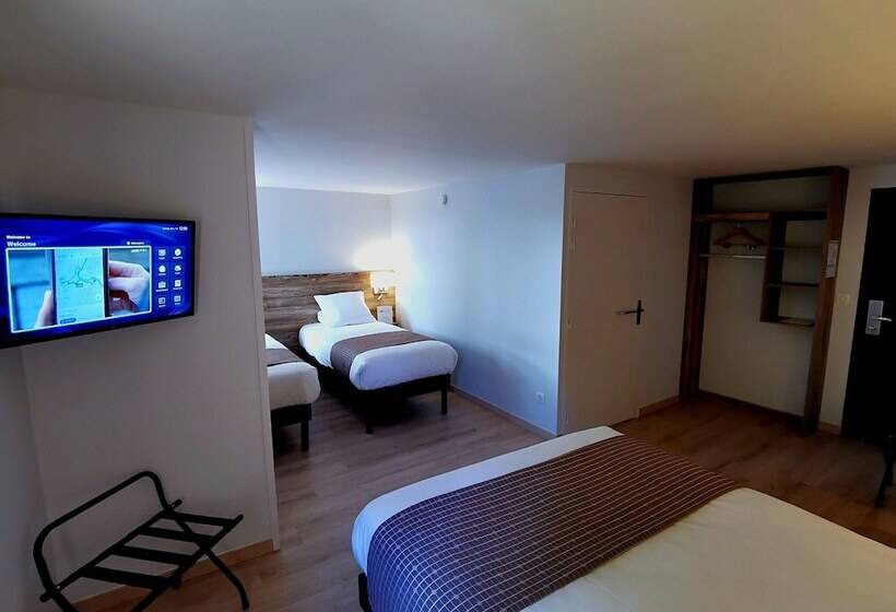 غرفة قياسية رباعية, Brit Hotel Confort Pau Lons