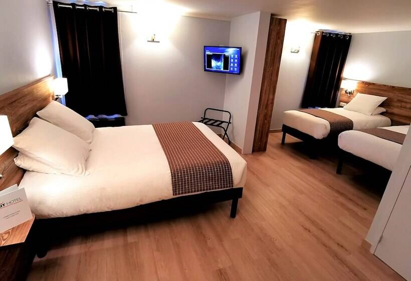 غرفة قياسية رباعية, Brit Hotel Confort Pau Lons