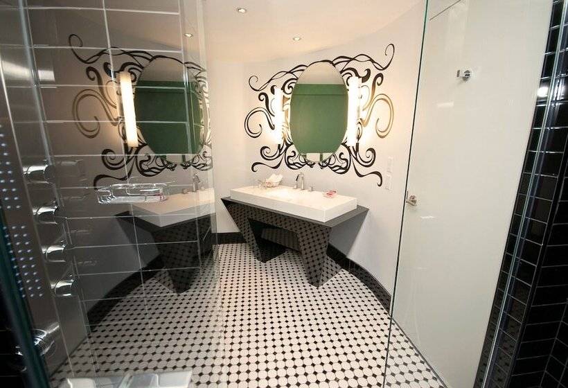 اتاق استاندارد, Chez Swann