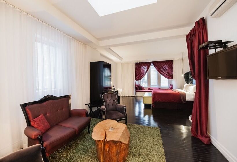 Люкс, Chez Swann