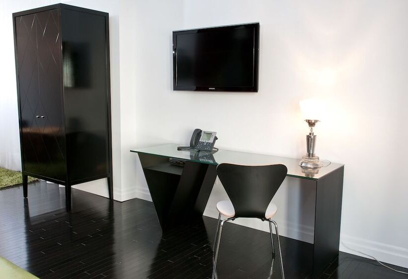 Номер Стандарт, Chez Swann