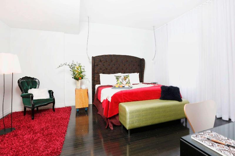 Номер Стандарт, Chez Swann