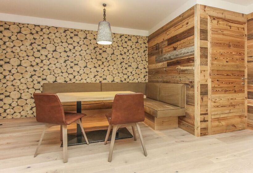 شاليه غرفة نوم واحدة, Edelweiss