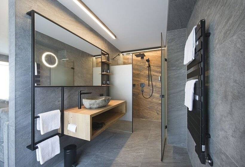 غرفة عائلية, Edelweiss