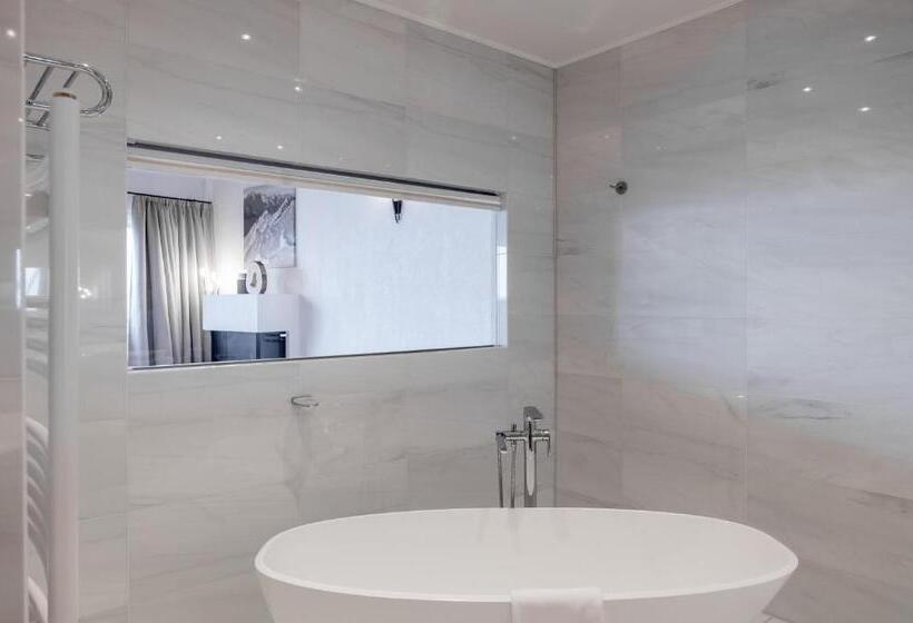 디럭스 스위트 킹 침대, Enzian Hochsölden Superior