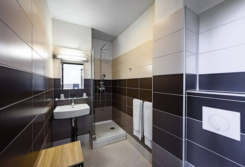 غرفة قياسية, Gascogne