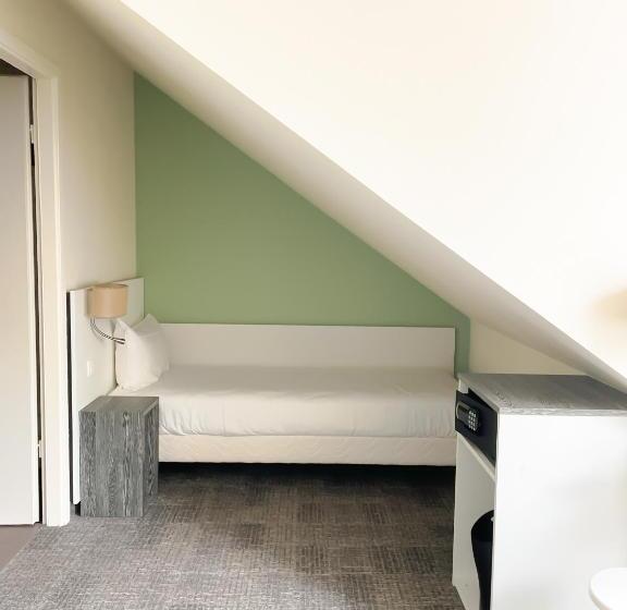 Семейный Номер, Greet Hotel Colmar