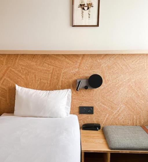 Номер Стандарт, Greet Hotel Colmar