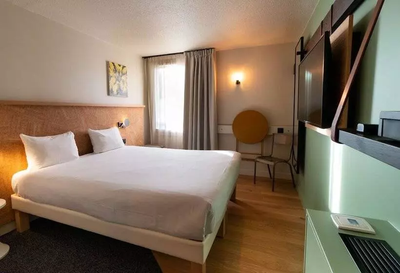 ダブルベッドスタンダードルーム, Greet Hotel Colmar