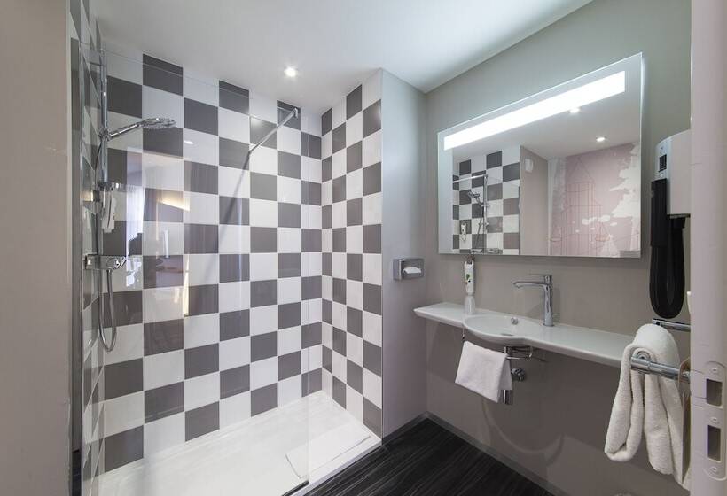 ダブルベッドスタンダードルーム, Ibis Styles Poitiers Centre