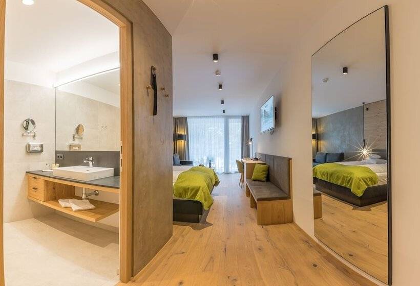 חדר דלוקס, Kosis Sports Lifestyle