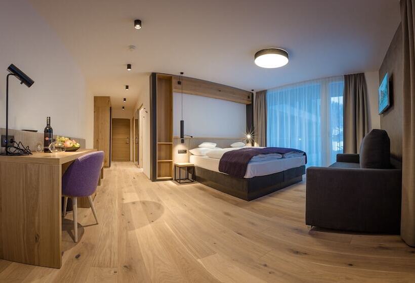 חדר דלוקס, Kosis Sports Lifestyle