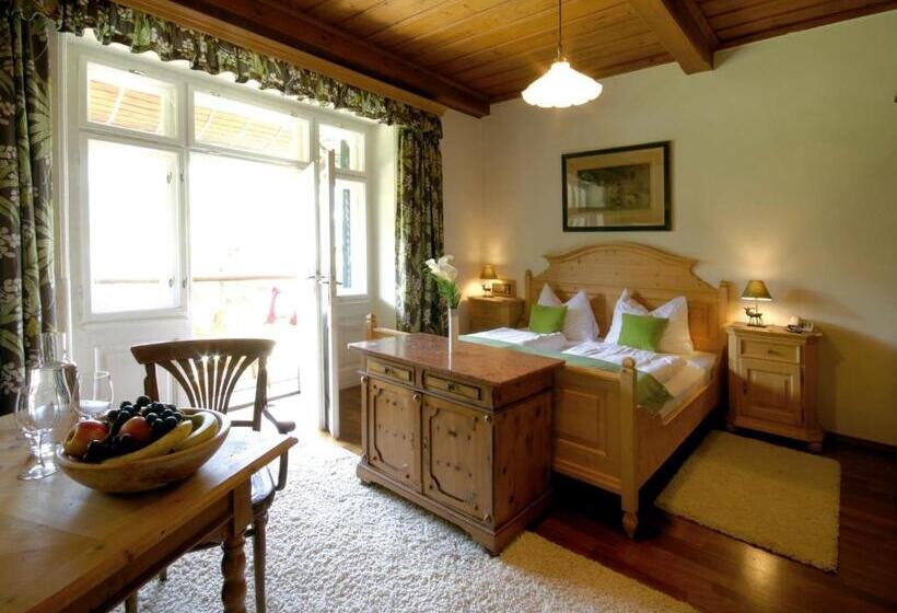 اتاق سوپریور با بالکن, Landhaus Koller