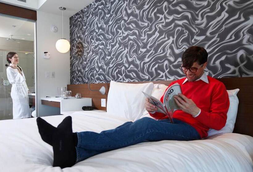 Standard Room Double Bed, Mere