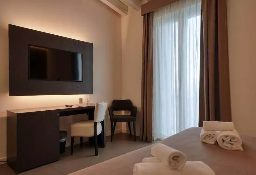バルコニー付きスタンダードルーム, Palazzo Del Garda & Spa