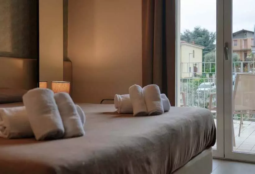 バルコニー付きスタンダードルーム, Palazzo Del Garda & Spa