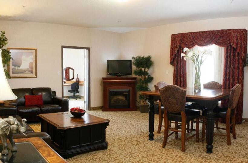 جناح إدارى سرير كينج, Pomeroy Inn And Suites Dawson Creek