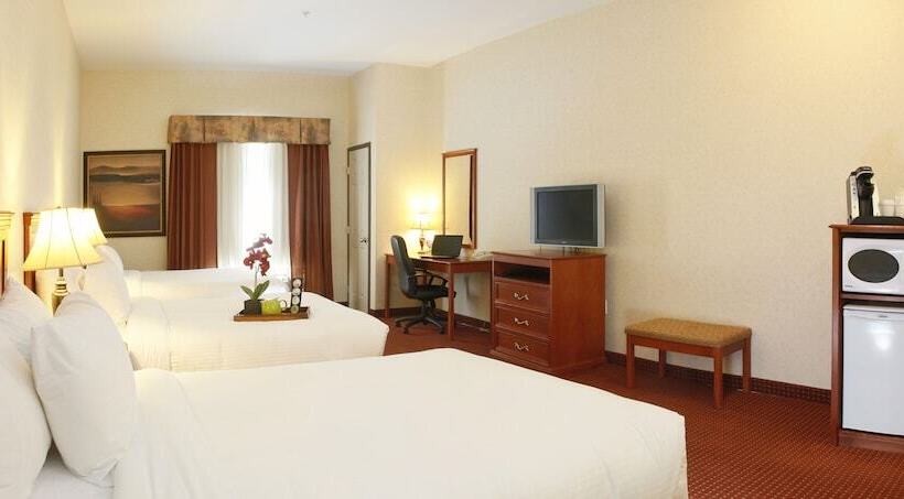 غرفة قياسية ثلاثية, Pomeroy Inn And Suites Dawson Creek