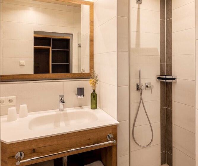 标准间, Sonnenhang