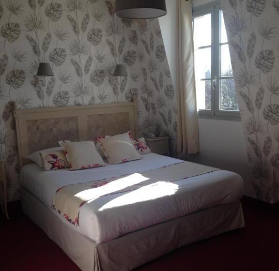 스탠다드 룸, Hôtel Restaurants & Spa Perier Du Bignon