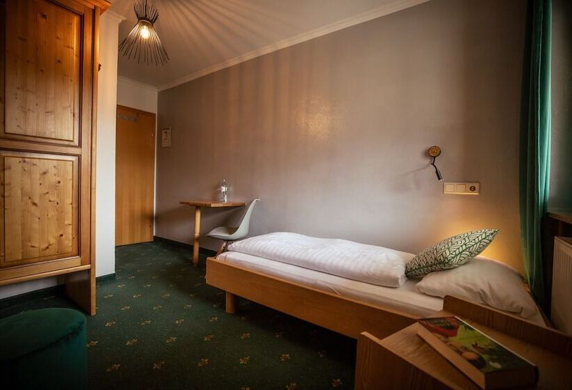 싱글 기본룸, Wirtshaus Tauernhex