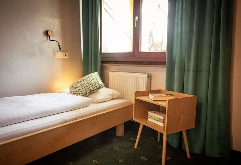 싱글 기본룸, Wirtshaus Tauernhex