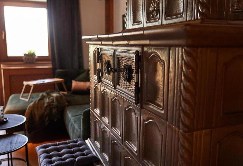 침실 1개 아파트, Wirtshaus Tauernhex