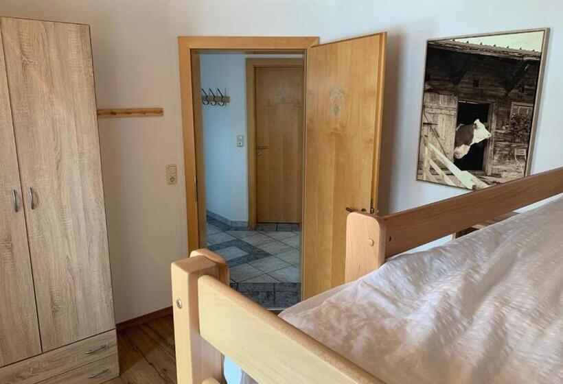 کلبه ییلاقی سوپریور یک خوابه, Wirtshaus Tauernhex