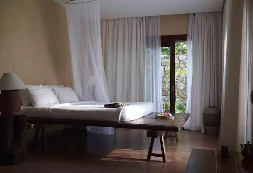 اتاق سوپریور, Knai Bang Chatt Resort