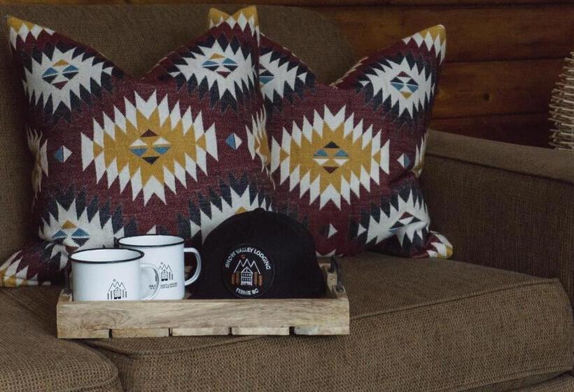 سوییت, Snow Valley Lodging