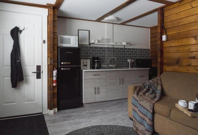 سوییت, Snow Valley Lodging