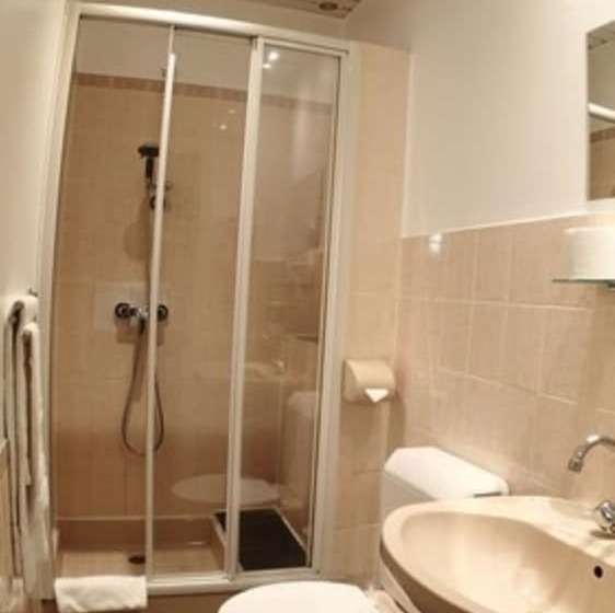 Номер Стандарт, Royal Hotel Versailles