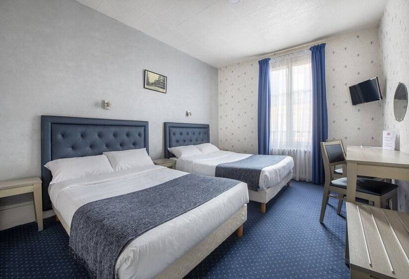 Номер Стандарт, Royal Hotel Versailles