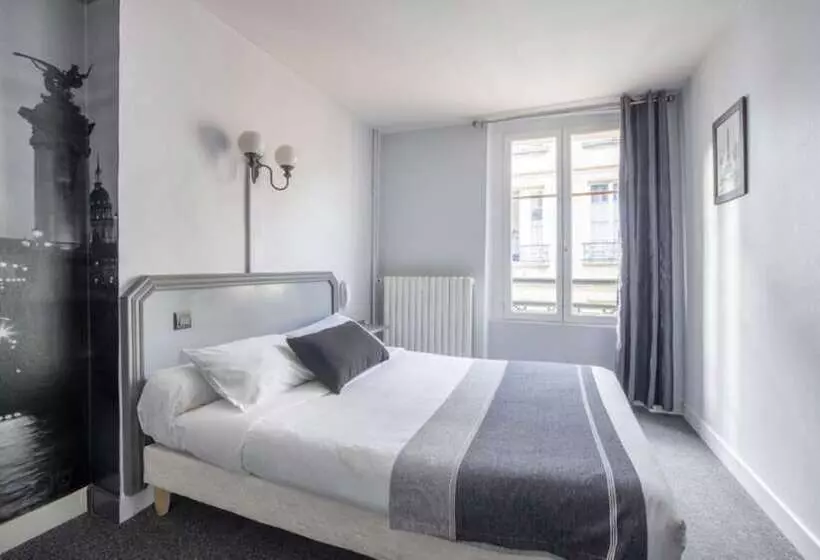 استودیوی استاندارد, Royal Hotel Versailles