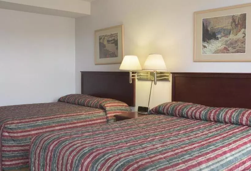 ２ダブルベッドのスタンダードルーム, Sun Dek Motel